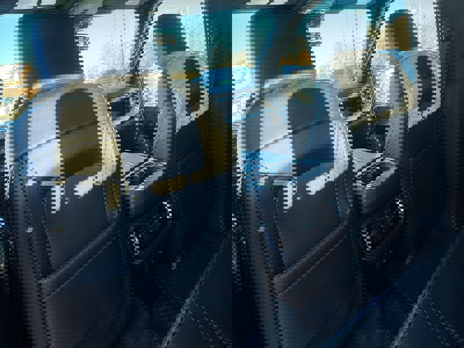 Certified 2023 Ford F150 Platinum w/ Equipment Group 701A High image 19