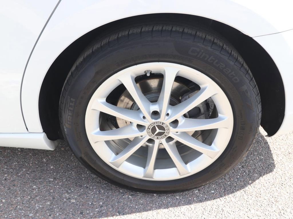 Used 2020 Mercedes-Benz A 220 image 22