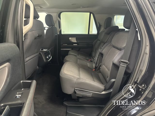 Certified 2025 Ford Expedition Active RWD image 30