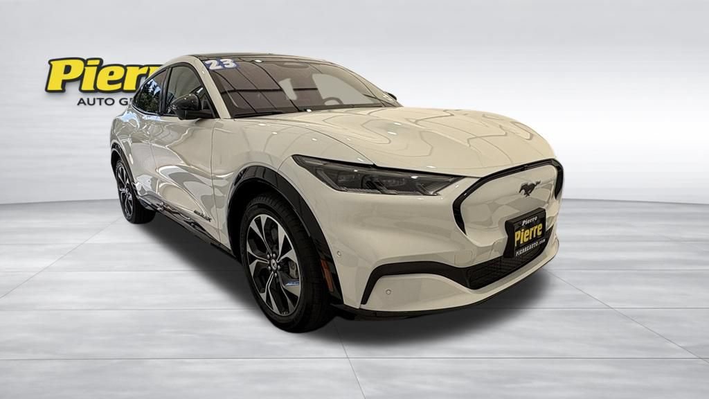 Certified 2023 Ford Mustang Mach-E Premium AWD/4WD image 9