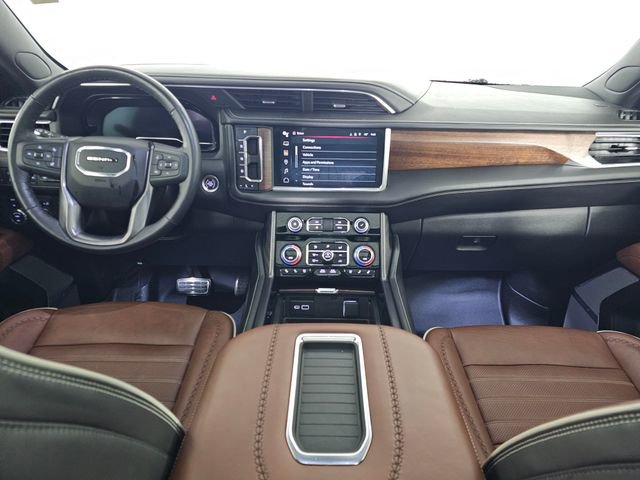 Used 2023 GMC Yukon XL Denali Ultimate AWD/4WD image 22