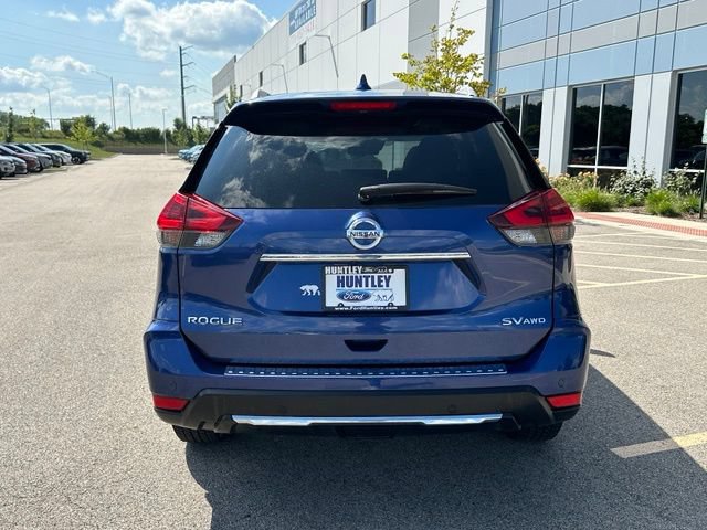 Used 2020 Nissan Rogue SV w/ Sun & Sound Touring Package AWD/4WD image 4
