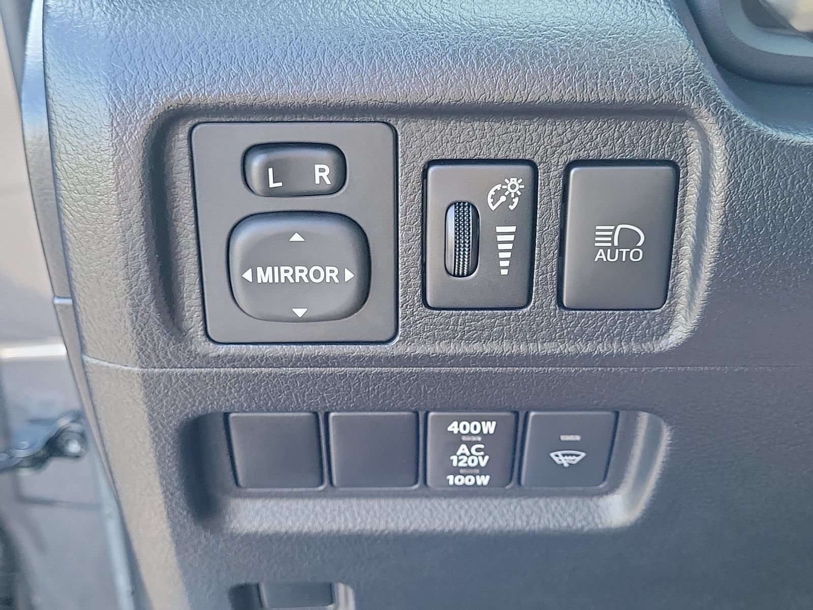 Used 2022 Toyota 4Runner SR5 RWD image 28