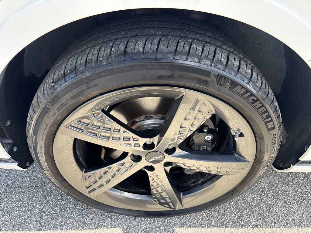Used 2025 Genesis GV70 3.5T Sport w/ Sport Advanced Package AWD/4WD image 13