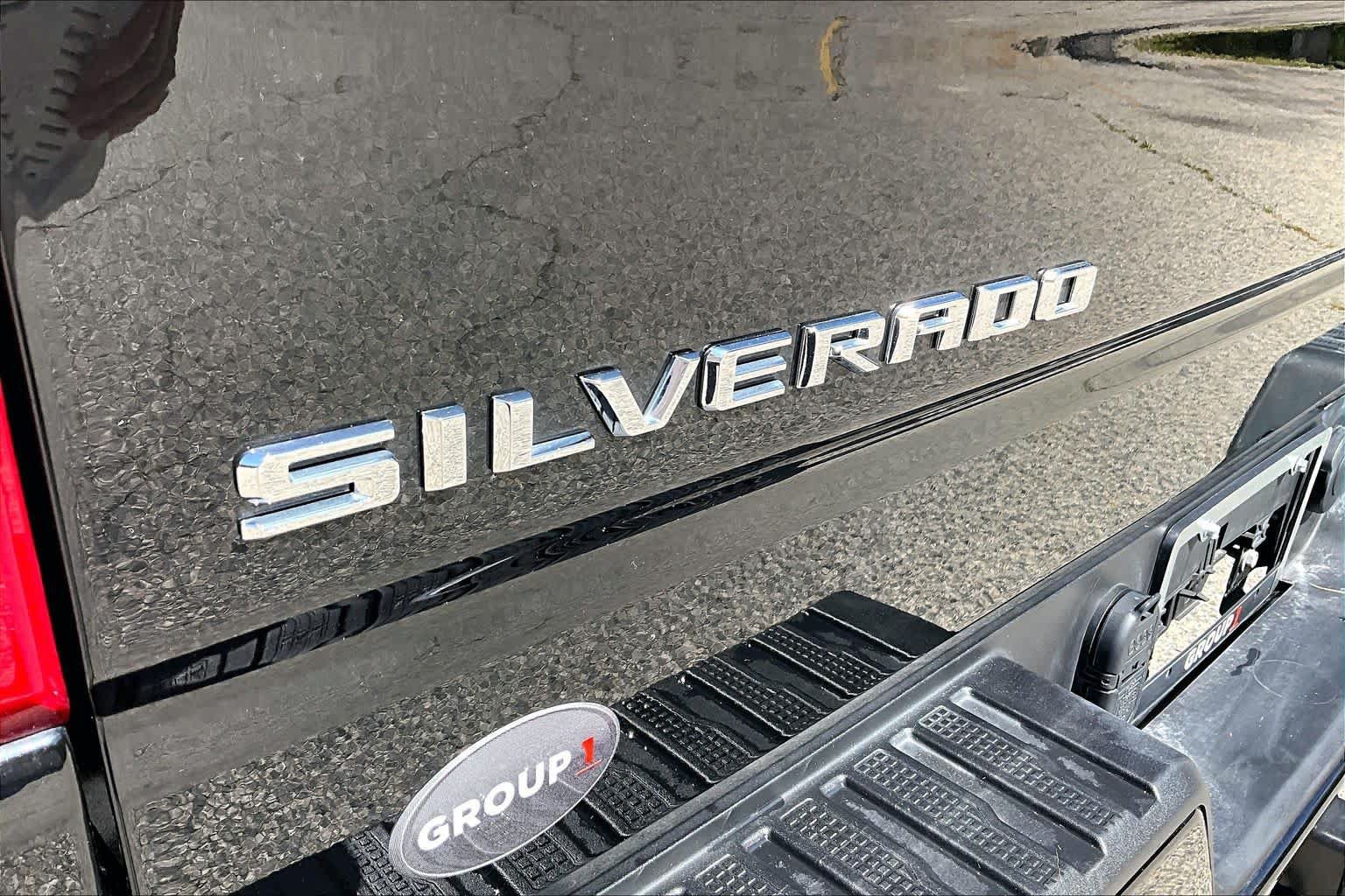 Used 2026 Chevrolet Silverado 1500 RST w/ Z71 Off-Road Package AWD/4WD image 10
