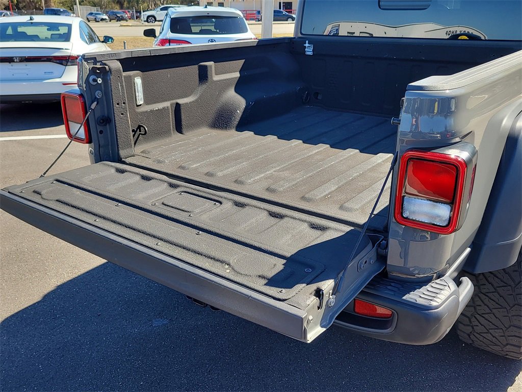 Used 2021 Jeep Gladiator Rubicon w/ Trailer Tow Package image 8