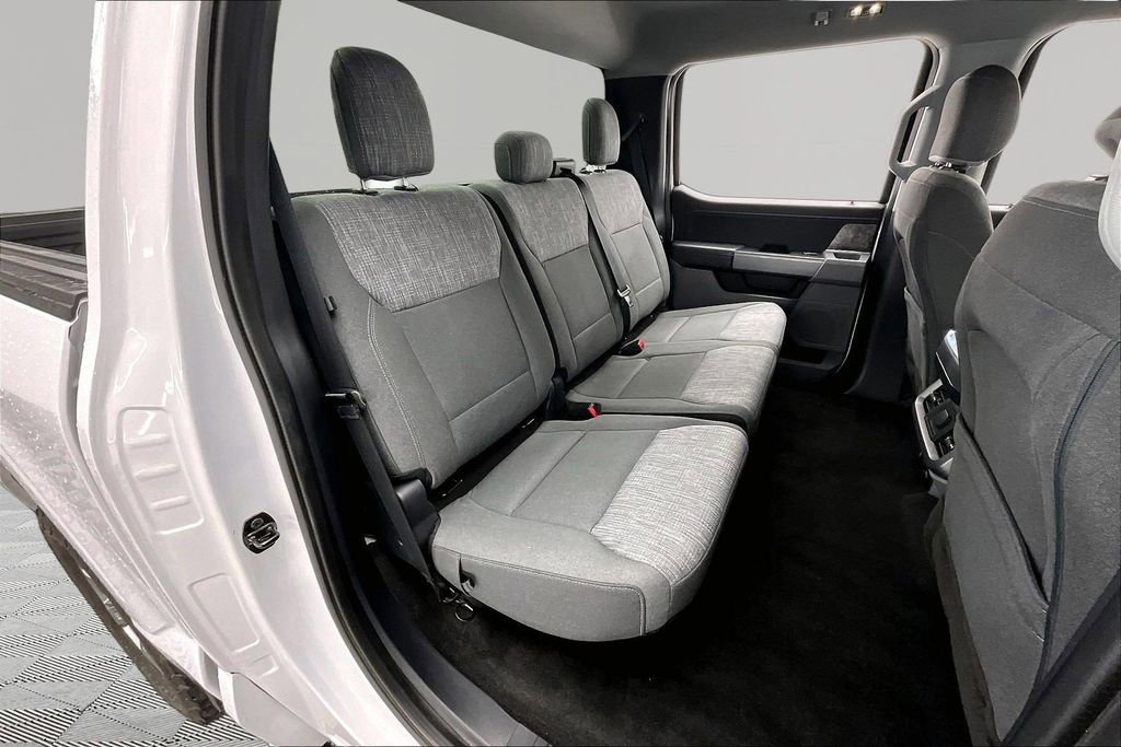 Certified 2021 Ford F150 XLT w/ Equipment Group 302A High image 28