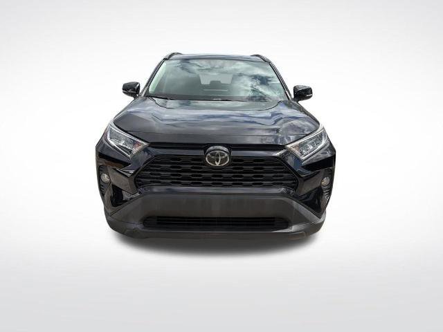 Used 2019 Toyota RAV4 XLE Premium FWD image 8