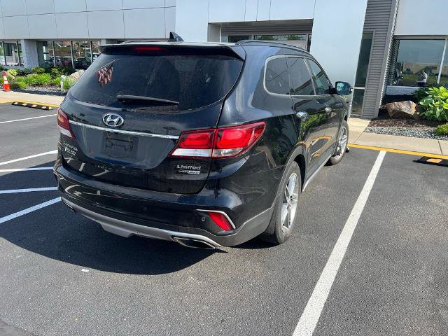 Used 2017 Hyundai Santa Fe Limited AWD/4WD image 4