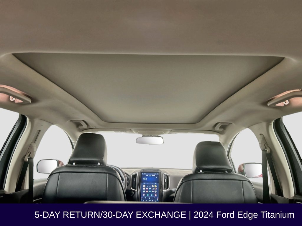 Certified 2024 Ford Edge Titanium w/ Equipment Group 301A AWD/4WD image 40