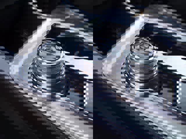 Certified 2023 Ford Edge SEL image 12