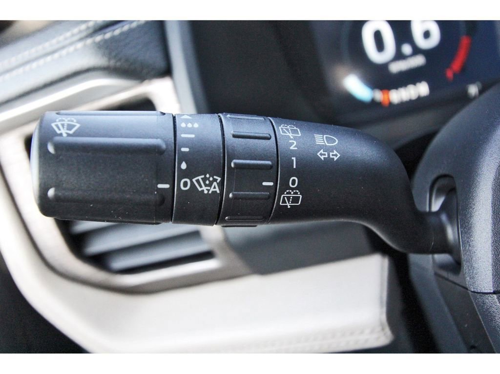 Certified 2023 Ford Expedition Limited image 16