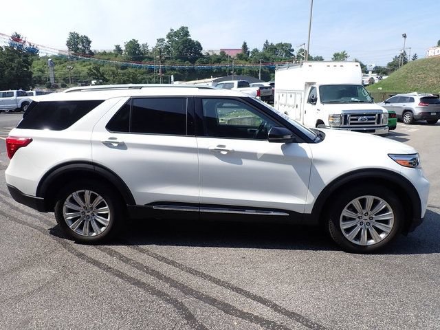 Certified 2024 Ford Explorer Limited w/ Limited Technology Package AWD/4WD image 9