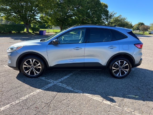 Certified 2022 Ford Escape SEL w/ SEL Stealth AWD Package image 6