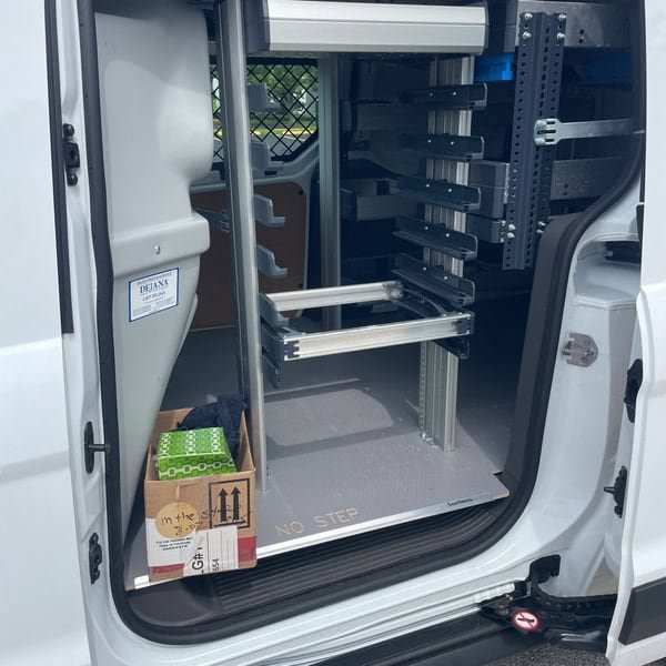 Certified 2023 Ford Transit Connect XL FWD image 30