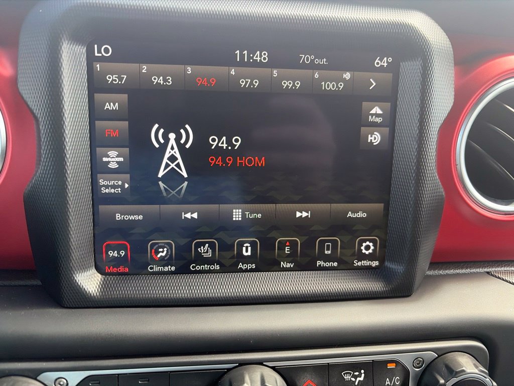 Used 2023 Jeep Gladiator Rubicon w/ LED Lighting Group AWD/4WD image 20
