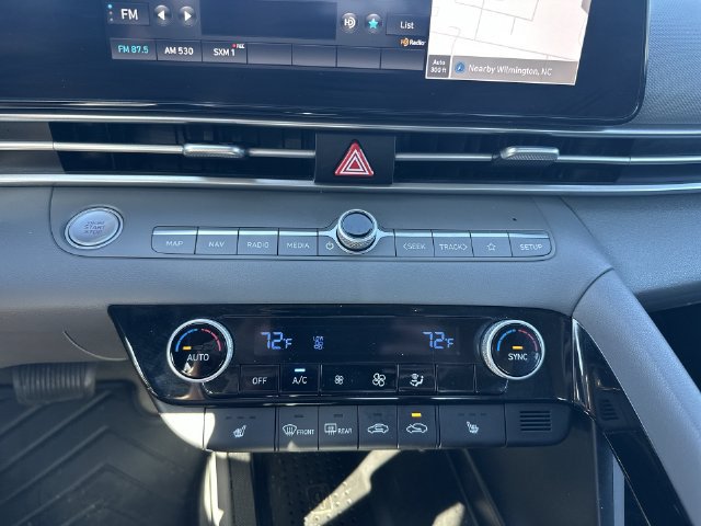 Used 2023 Hyundai Elantra SEL w/ Convenience Package FWD image 20