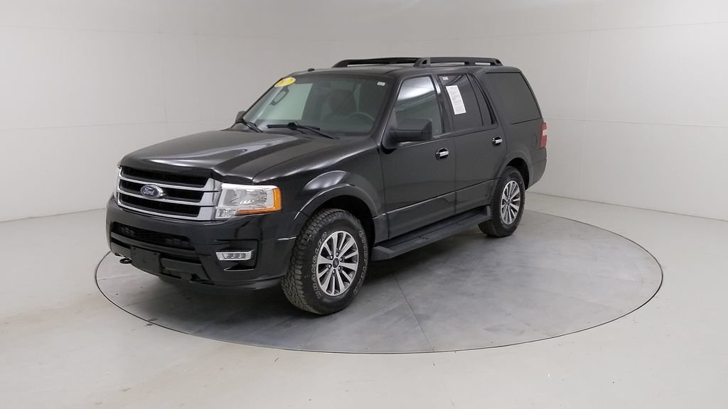 Certified 2017 Ford Expedition XLT w/ Equipment Group 202A AWD/4WD image 20
