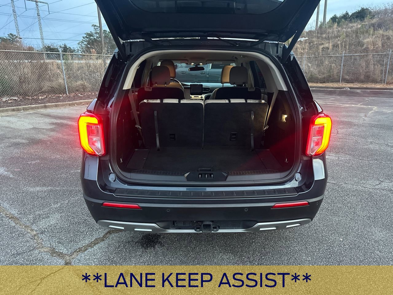 Certified 2024 Ford Explorer XLT w/ Equipment Group 202A image 20