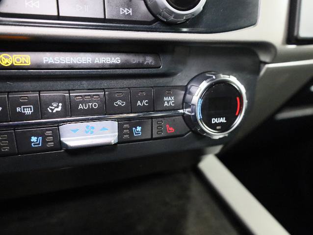Certified 2022 Ford F250 Lariat w/ Chrome Package AWD/4WD image 20