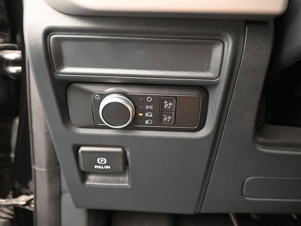 Certified 2022 Ford Expedition Max XLT image 39