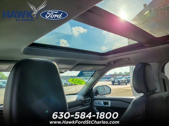 Certified 2024 Ford Explorer XLT w/ Equipment Group 202A AWD/4WD image 12