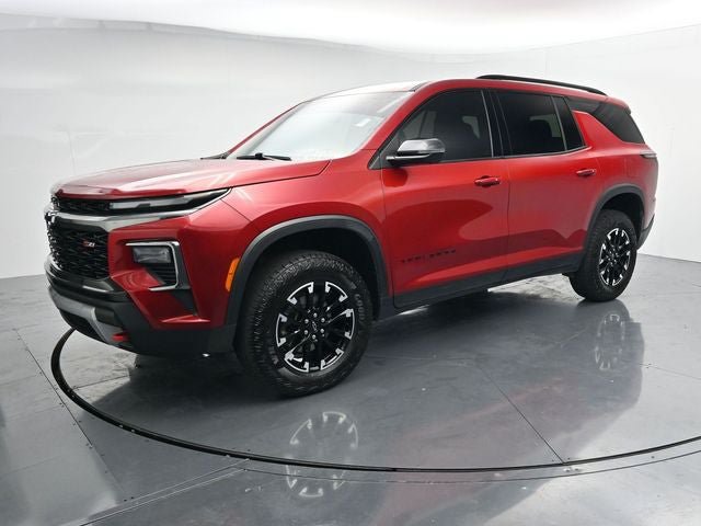 Used 2024 Chevrolet Traverse Z71 AWD/4WD image 4