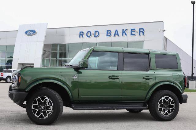 Certified 2025 Ford Bronco Outer Banks AWD/4WD image 3