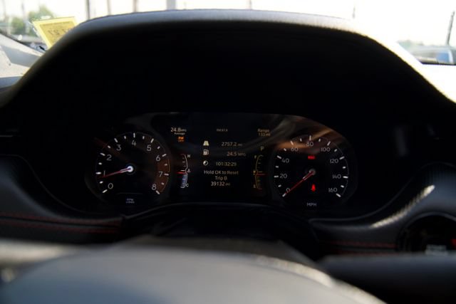 Used 2025 Jeep Compass Trailhawk AWD/4WD image 24