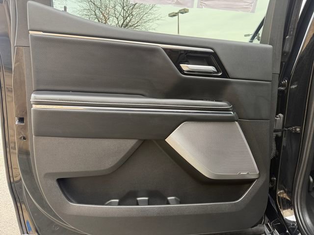 Used 2025 GMC Sierra EV Denali image 23