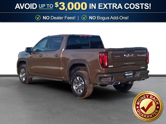 Used 2024 GMC Sierra 1500 AT4 w/ Technology Package AWD/4WD image 4