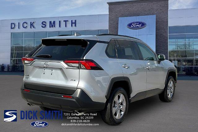 Used 2025 Toyota RAV4 XLE FWD image 6