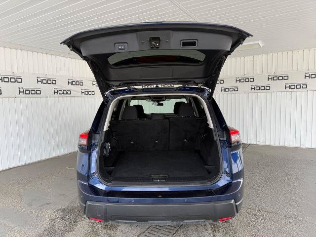 Used 2024 Nissan Rogue SV FWD image 24