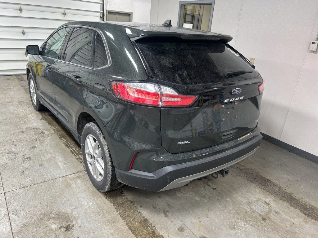 Certified 2023 Ford Edge SEL w/ Convenience Package image 2