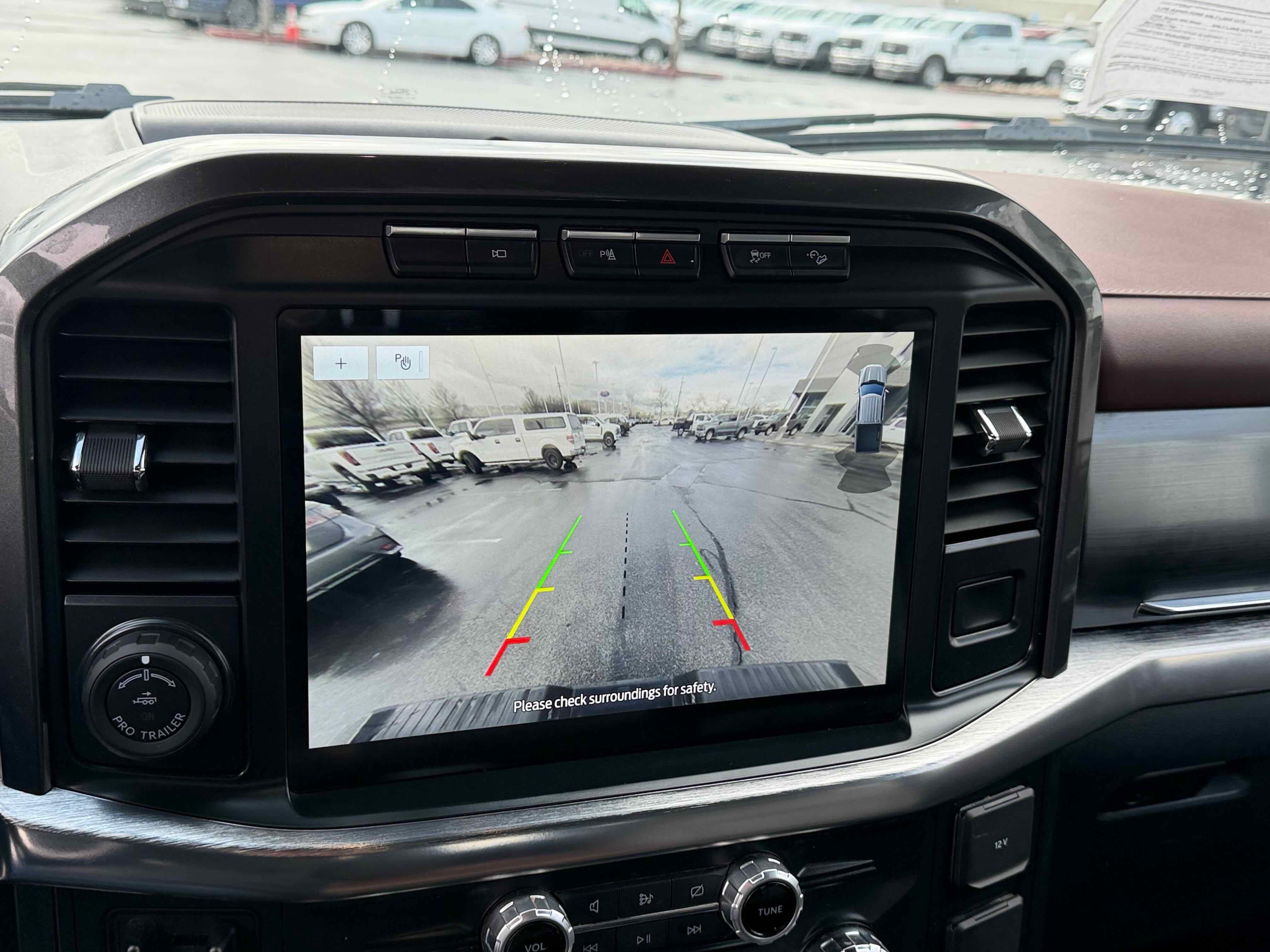 Certified 2022 Ford F150 Lariat w/ Equipment Group 502A High image 22