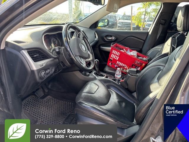 Used 2018 Jeep Cherokee Trailhawk w/ Quick Order Package 27L AWD/4WD image 11