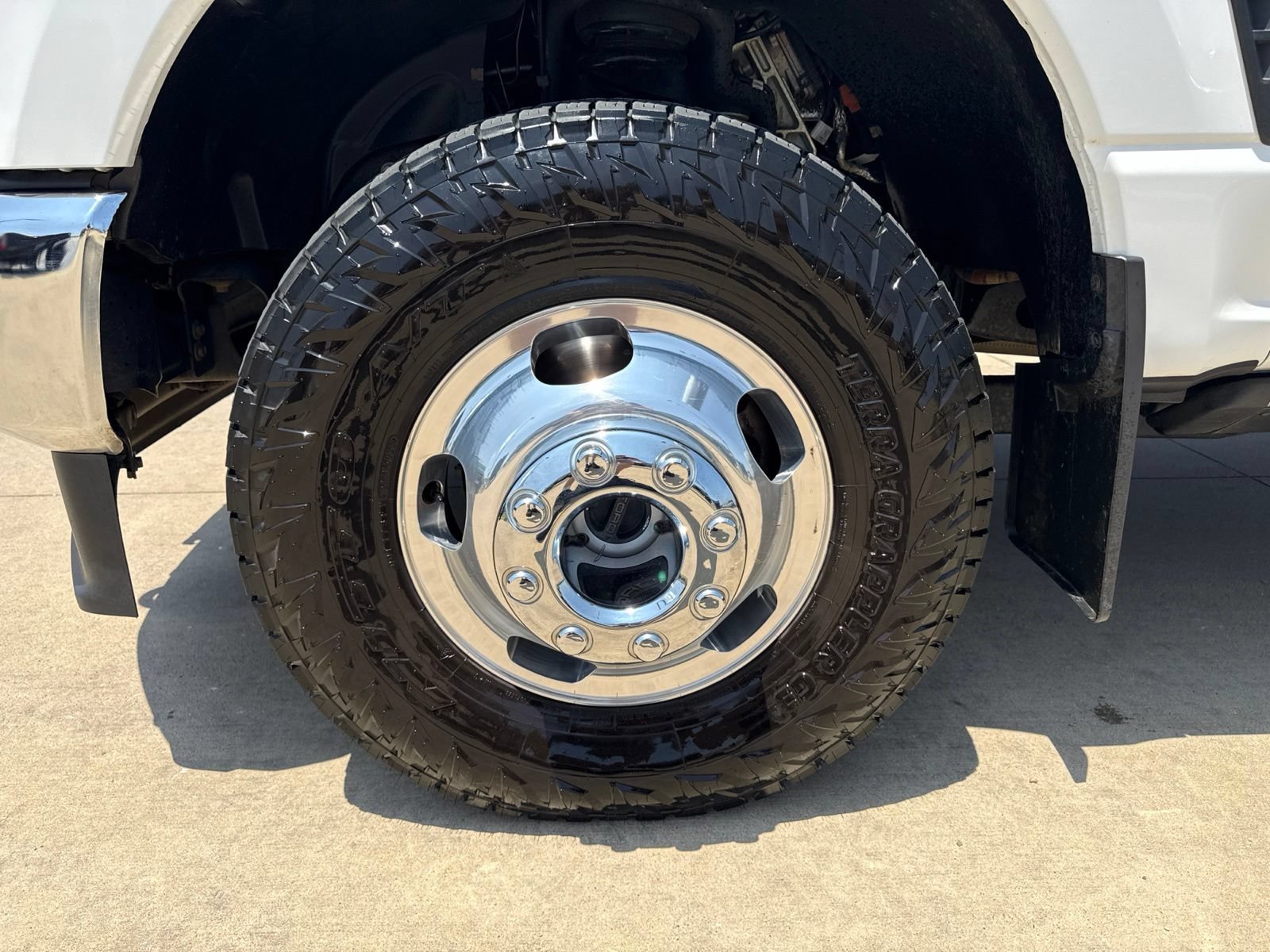Certified 2025 Ford F350 Lariat w/ Lariat Ultimate Package AWD/4WD image 10