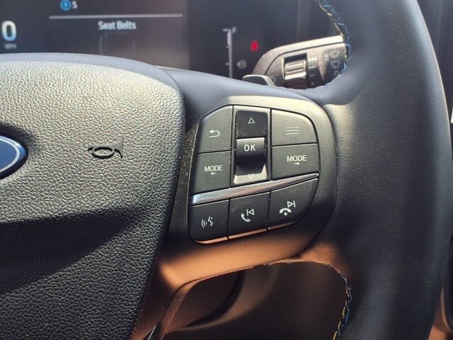 Certified 2025 Ford Maverick Lobo AWD/4WD image 17