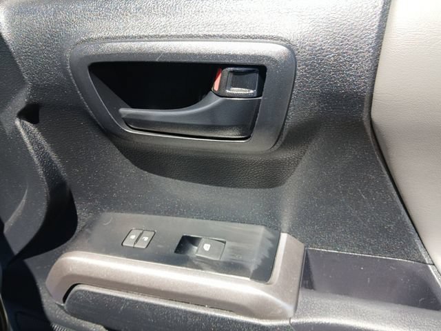 Used 2023 Toyota Tacoma SR5 RWD image 16