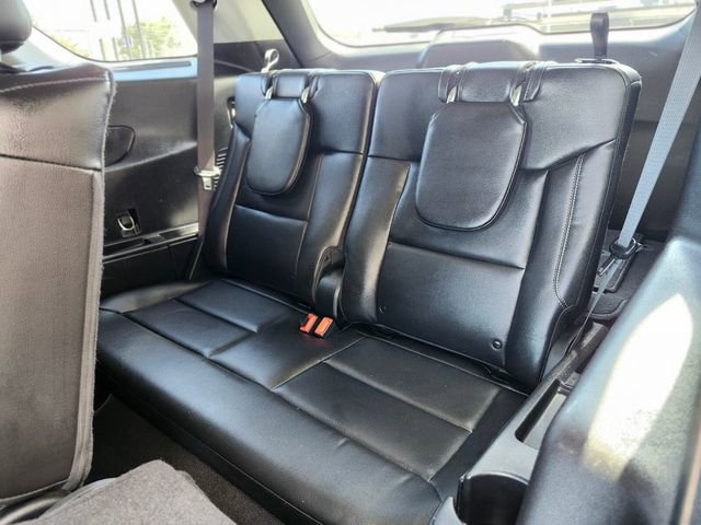 Certified 2020 Ford Explorer XLT w/ Equipment Group 202A AWD/4WD image 18