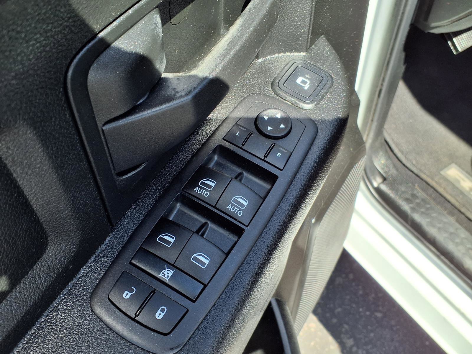 Used 2024 RAM 2500 Tradesman w/ Chrome Appearance Group AWD/4WD image 22