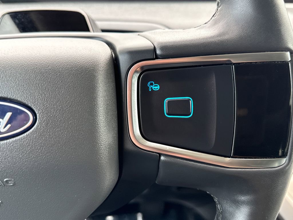 Certified 2025 Ford Expedition Max Active RWD image 17