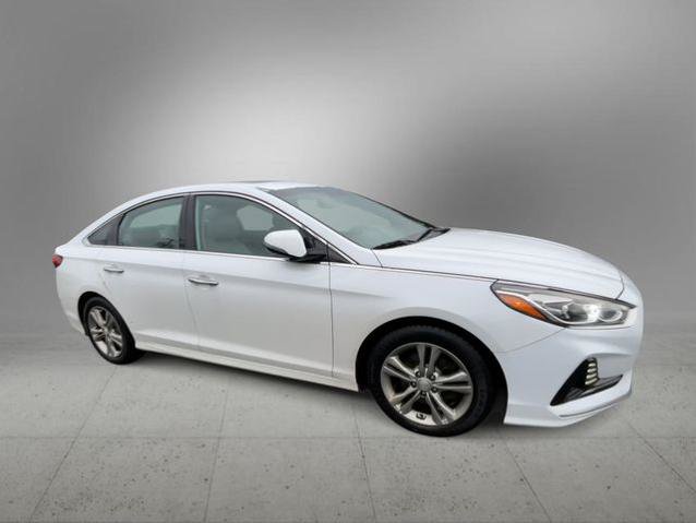Used 2018 Hyundai Sonata Limited FWD image 2