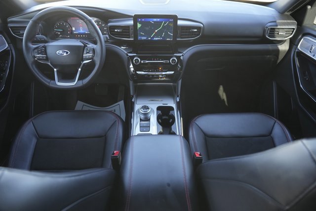 Certified 2023 Ford Explorer ST-Line w/ Class IV Trailer Tow Package image 21