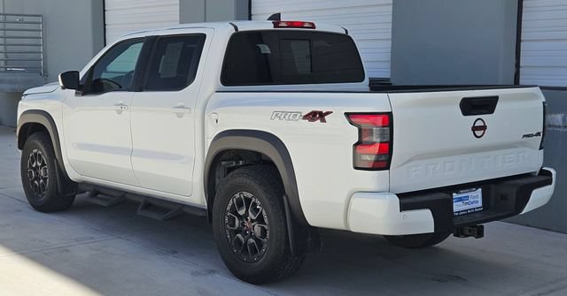 Used 2022 Nissan Frontier PRO-4X w/ Pro-4X Premium Package AWD/4WD image 3