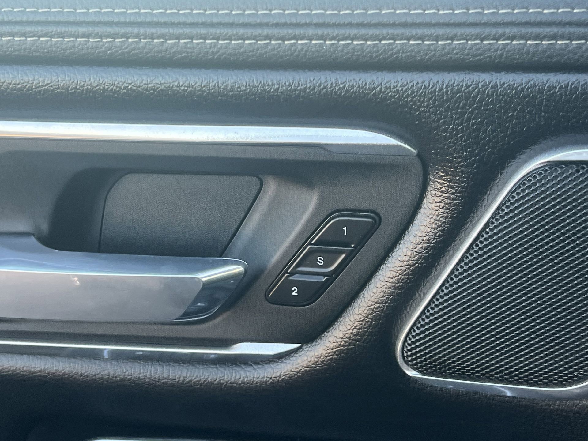 Used 2021 RAM 1500 Laramie image 20