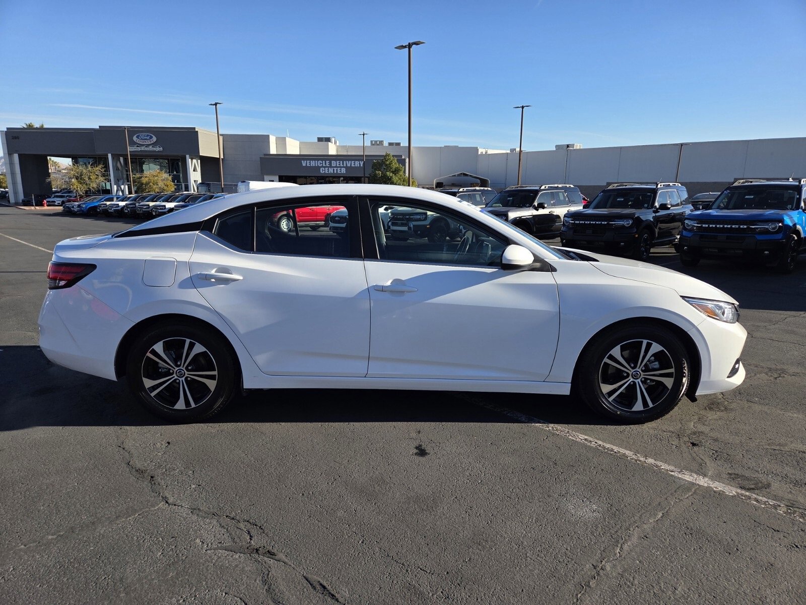 Used 2023 Nissan Sentra SV image 6