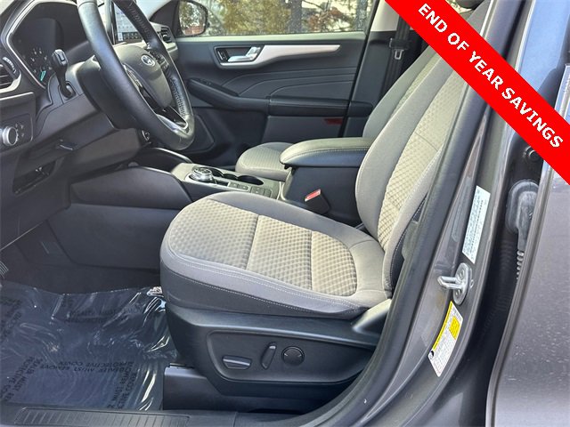 Certified 2021 Ford Escape SE w/ SE Sport Appearance Package image 9