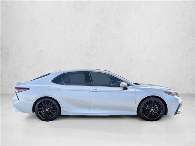 Used 2022 Toyota Camry XSE FWD video 4