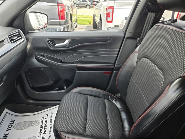 Certified 2023 Ford Escape ST-Line Select w/ Tech Pack #1 AWD/4WD image 16